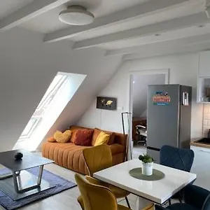 R77 Downtown - Penthouse Budapest
